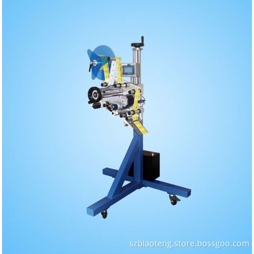 Line labeling head